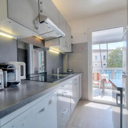 Le - 2 Pieces - Loggia - Vca דירה *